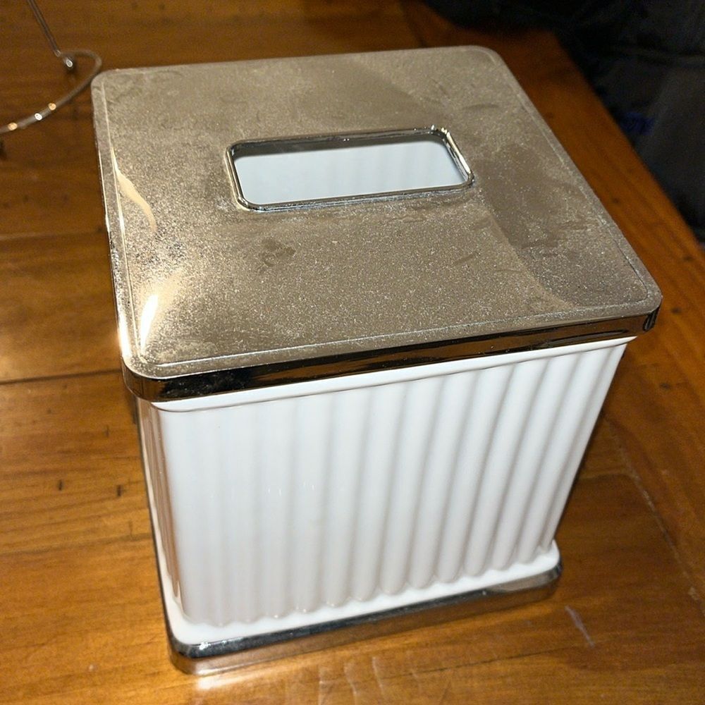 Tissue Box ☃️Holder Fieldcreat Model - no longer made